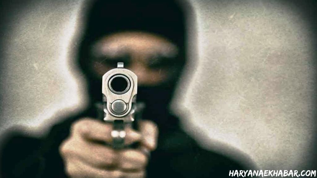 सोनीपत: सेना के जवान को शेयर बाजार में हुआ 19 लाख का नुकसान, महिला डॉक्टर को अगवा कर मांगी फिरौती Firing