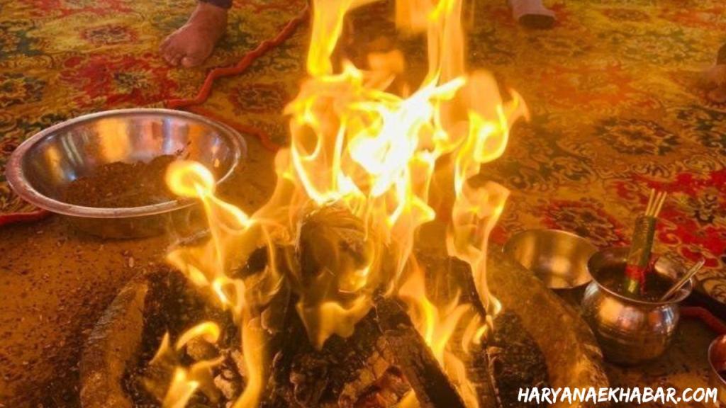 नवरात्री में हवन के बिना अधूरी होती है पूजा, इस प्रकार करें शारदीय नवरात्री में हवन Havan Hawan