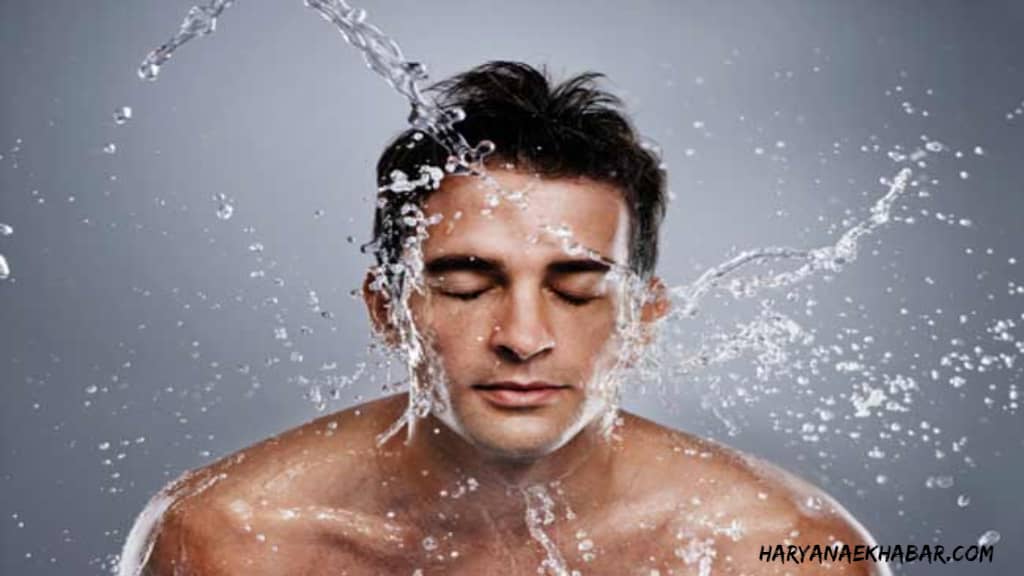 चेहरे की चमक बनाए रखने के लिए इन बातों का रखें विशेष ध्यान, इस प्रकार करे अपने चेहरे को साफ BATH