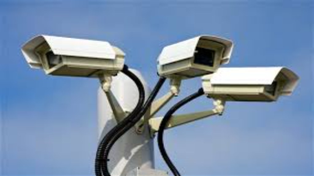 सड़कों को सुरक्षित बनाने के लिए लगेंगे स्पीड डिटेक्टर कैमरे CCTV