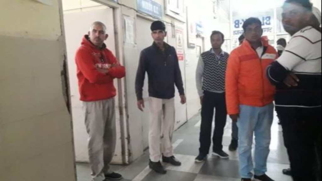 शादी वाले घर में पसरा मातम, दुल्हे की मां को गोली मार सात लोगों को कर दिया घायल, जानिए पूरा मामला crime