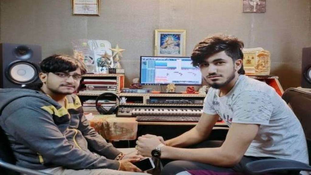 सोनीपत के रहने वाले चाचा-भतीजा की धुन पर झूम रहा है पूरा हरियाणा mukesh jaji