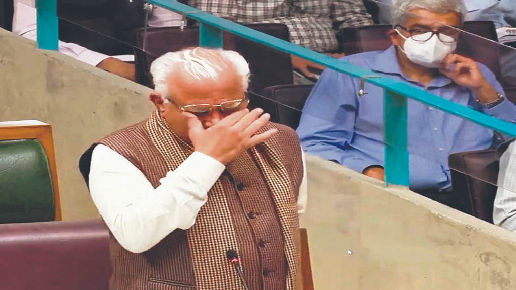 सदन में रोने लगे मनोहर, बोले- कांग्रेस की 'करतूत' ने मुझे रात भर सोने नहीं दिया sm manohar sad