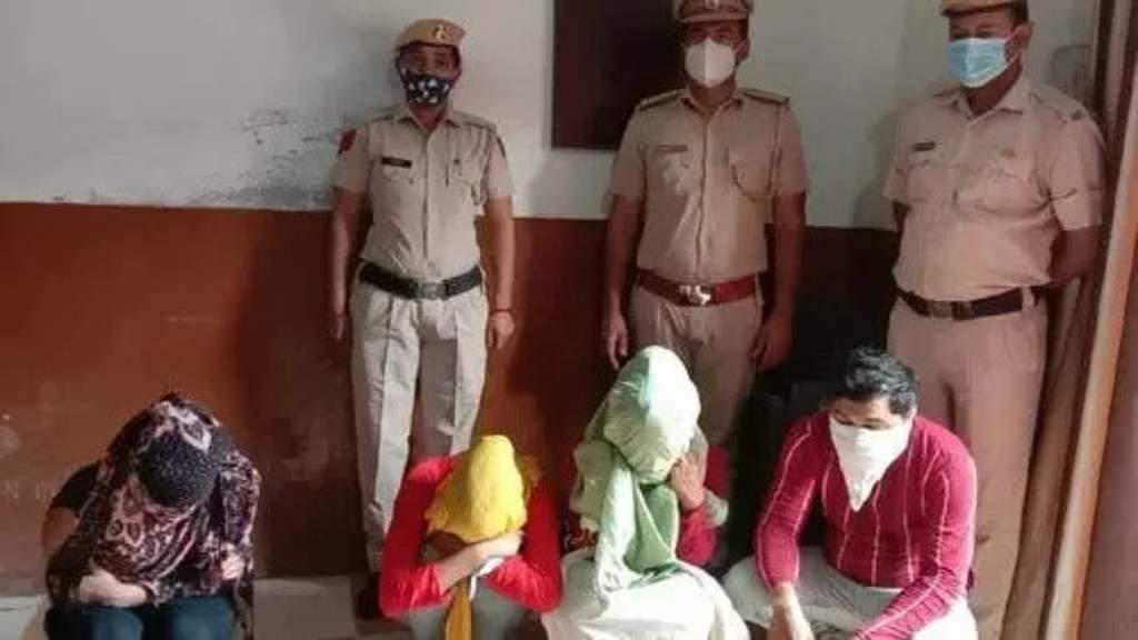 भिवानी मे चल रहा था गन्दा धंधा, बाहर से लाई गई तीन युवती और गेस्ट हाऊस का कारिंदा गिरफ्तार bhiwani sex racket news