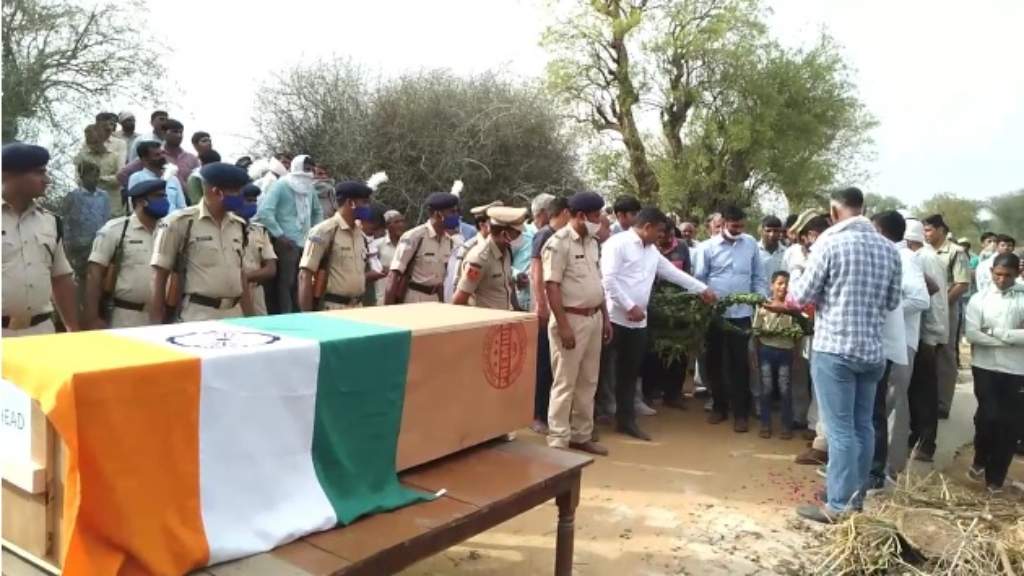 जवान ले रहा था आखिरी सांसे और अस्पताल दे रहा था सिस्टम की दुहाई, सिस्टम के आगे हारी जिंदगी mahendergarh news today