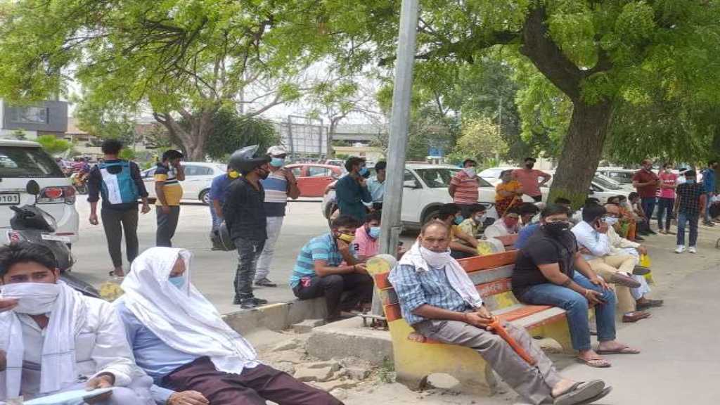 सरकार का दावा फ़ैल: पानीपत में कोरोना जांच के संसाधनों का अभाव, रैपिड किट खत्म, चार दिन बाद मिल रही रिपोर्ट panipat corona news
