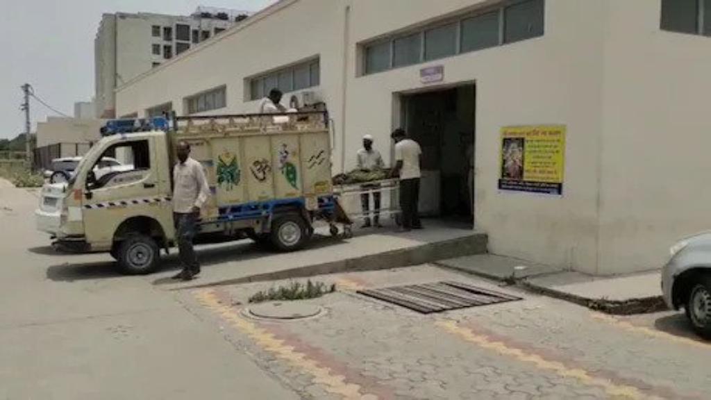 करनाल: 16 साल की लड़की ने लगाई फांसी, दो युवक करते थे परेशान, 6 दिन पहले की थी जबरदस्ती karnal sucide news