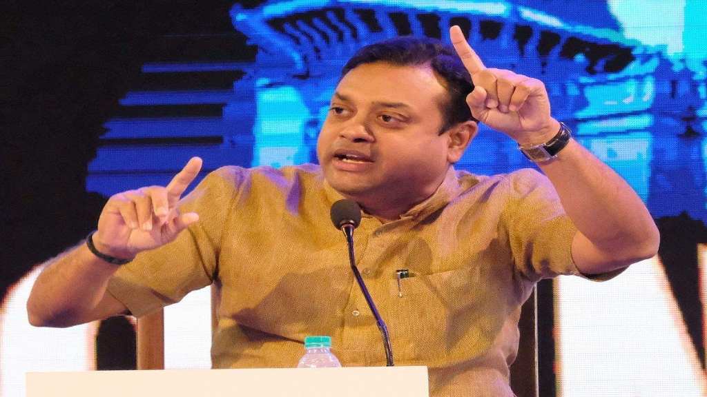 कांग्रेस पर दागे गए टूलकिट ट्वीट पर खुद घिरे सबित पात्रा, ट्विटर ने जताया शक sambit patra