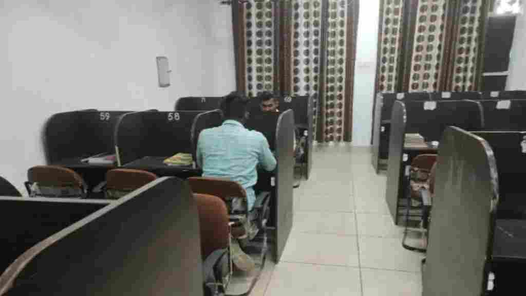 सलाम है ऐसी सोच को, चार लाख रुपए खर्च कर खोली बच्चों के लिए फ्री लाइब्रेरी jind news 7