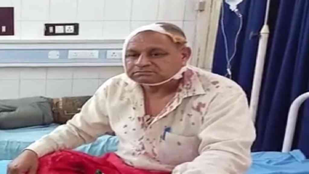 छात्र को शरारत करने से रोकना पड़ा महंगा, परिजनों ने फोड़ा टीचर का सिर wp 1629903422396