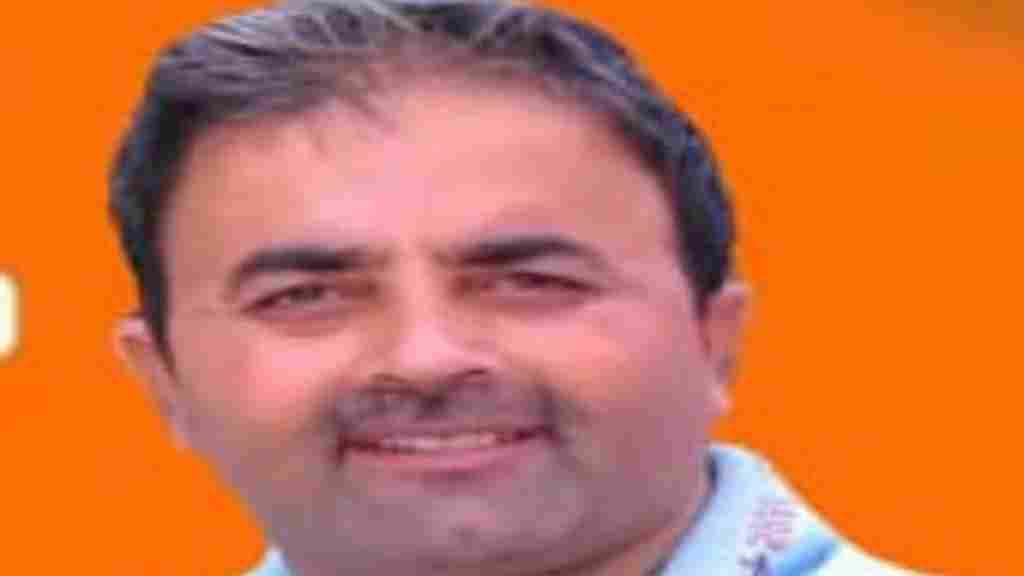 Teacher Day: झज्जर के इस शिक्षक की सोच को सलाम, पहले बच्चों को ऑनलाइन पढ़ाया, फिर घर जाकर पहुंचाई किताबें jhajjar