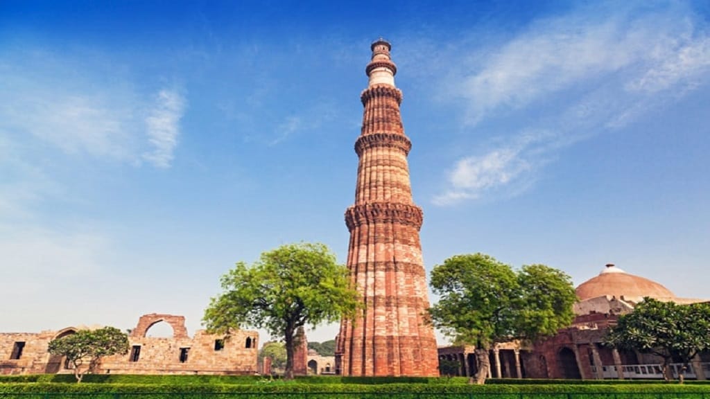 विश्व की सबसे ऊंची मीनार, Qutab Minar कैसे पहुंचे और क्या है वहां जाने की सही टाइमिंग, जानिए यहां Qutub Minar