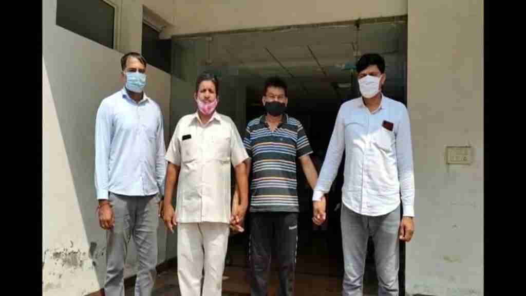 रिटायरमेंट वाले दिन रिश्वत लेता धरा गया HSIDC का सीनियर मैनेजर, जाने क्या हैं मामला gurugram news