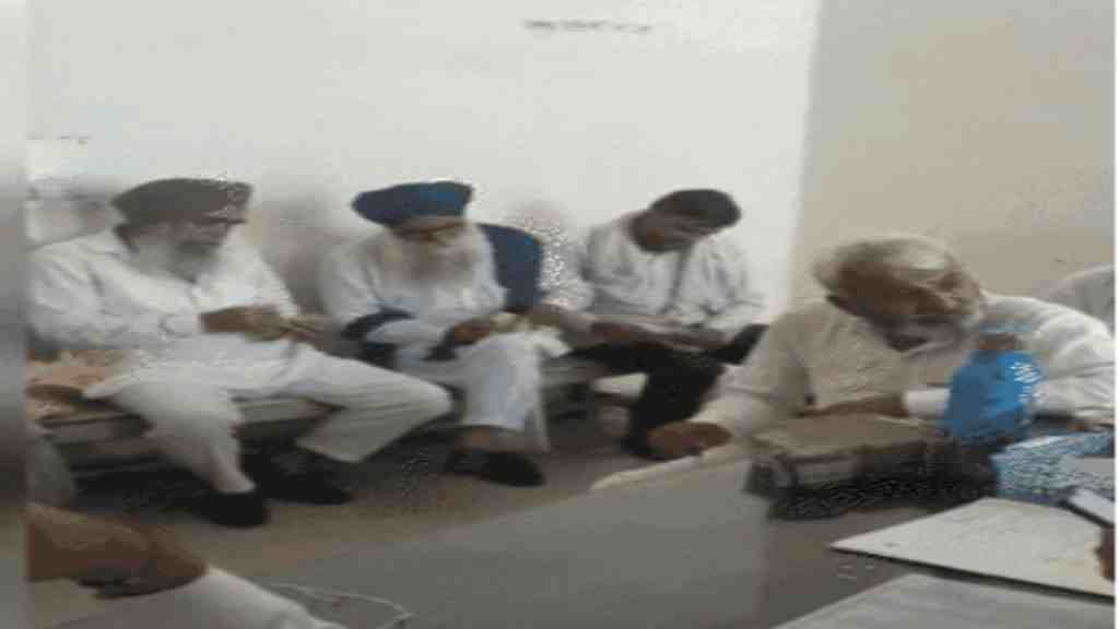 वीडियो वायरल: महिला ASI के केबिन में गिनी जा रही थी नोटों की गड्डियां, एसपी ने दिए जांच के आदेश viral video 2