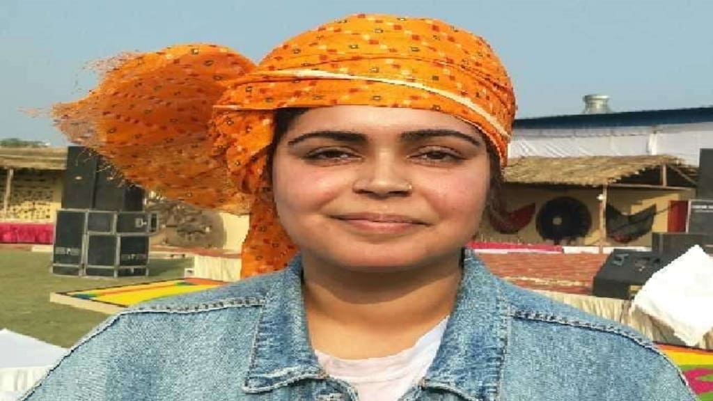अमेरिका में हरियाणा की यशिका ने दिखाया कमाल, विमान उड़ाने की प्रतियोगिता जीती yashika khatri