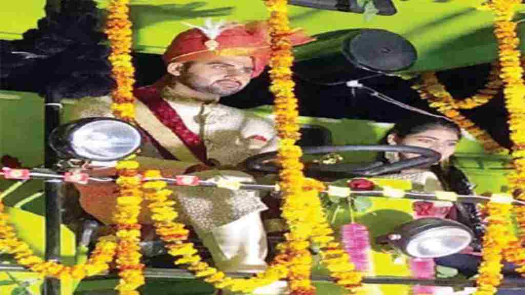 विदाई के समय फूलों से सजी गाड़ी की जगह पर आई यें चीज, देखकर हर कोई रह गया हैरान news 4