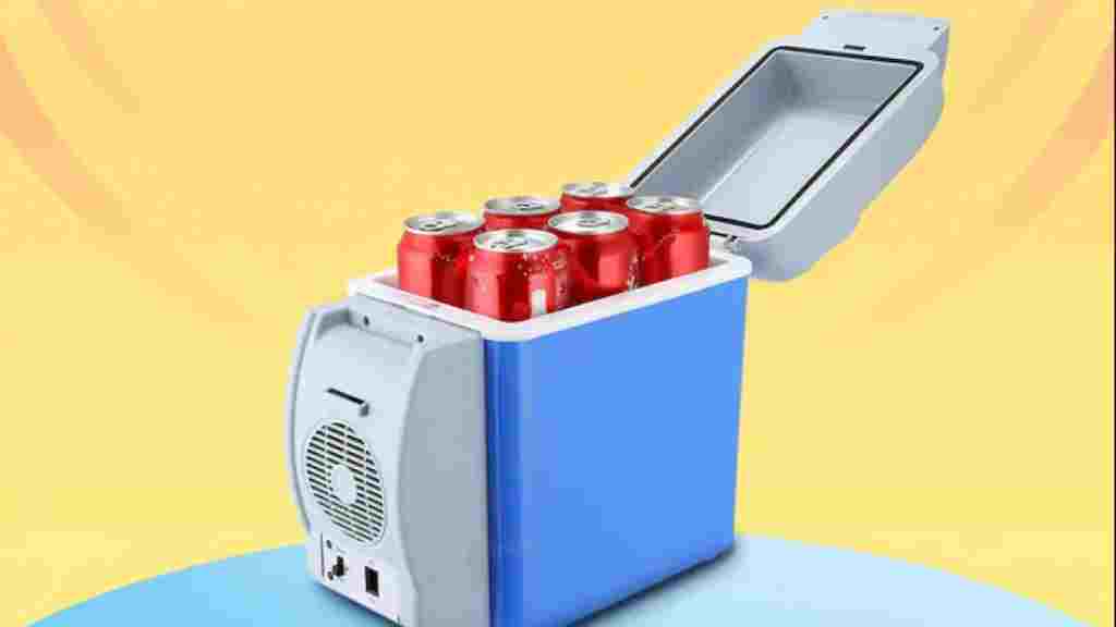 मात्र 2500 में खरीदें मिनी फ्रिज, आपके आएगा बहुत काम fridge
