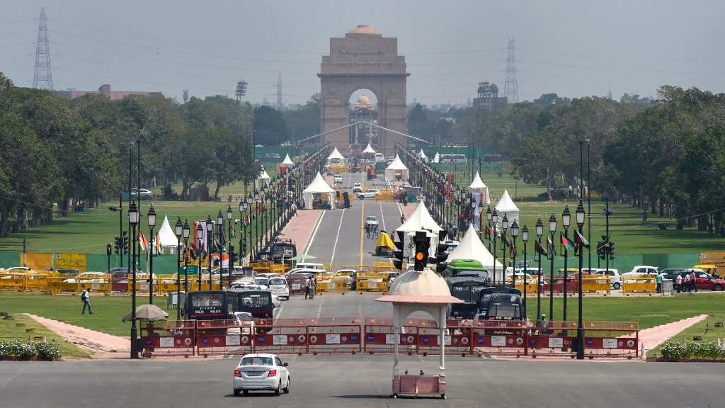 अब दिल्ली में देखने को मिलेगा हिमाचल और उत्तराखंड जैसा नजारा, LG ने चार कृत्रिम झरनों का किया उद्घाटन Kartavya Path Delhi