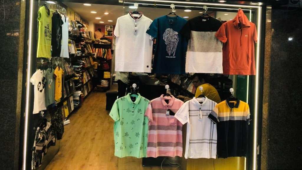 Amazon Sale में मेंस हूडीज और स्वेटशर्ट पर दिया जा रहा है बंपर डिस्काउंट, देखें लिस्ट Tshirt Cloth