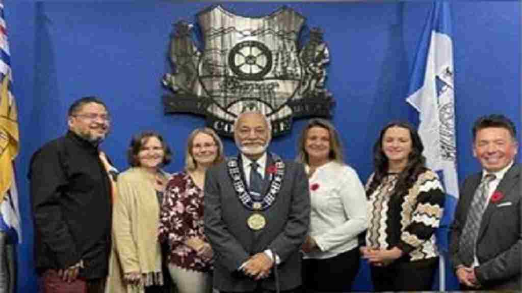 संघर्ष के दम पर कनाडा में मेयर का पद किया हासिल, ऐसा है राठौर के जीवन का सफर Surender Pal Rathore