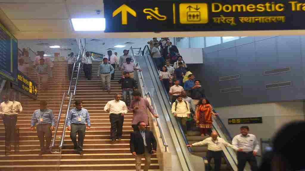 IGI एयरपोर्ट पर टर्मिनल-1 से निकल कर मेट्रो स्टेशन पहुंचना हुआ आसान, नया सब- वे खुला SUBWAY IGI