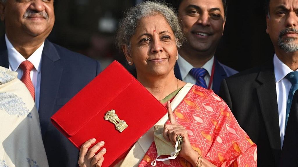 वित्त मंत्री निर्मला सीतारमण ने पेश किया अंतरिम बजट, इस बार टैक्स स्लैब में कोई बदलाव नहीं; पढ़े अपडेट Budget Nirmla Sitaraman