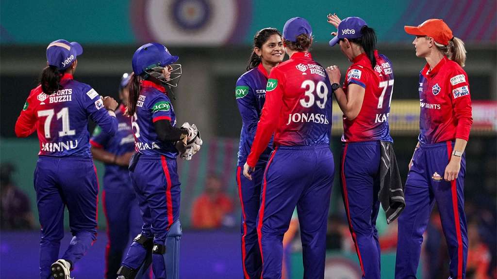 DC Vs UP: दिल्ली कैपिटल्स फाइनल में पहुंचने वाली बनी पहली टीम, एलिमिनेटर में मुंबई और यूपी में होगा मुकाबला Delhi Capitals WPL 2023 MI