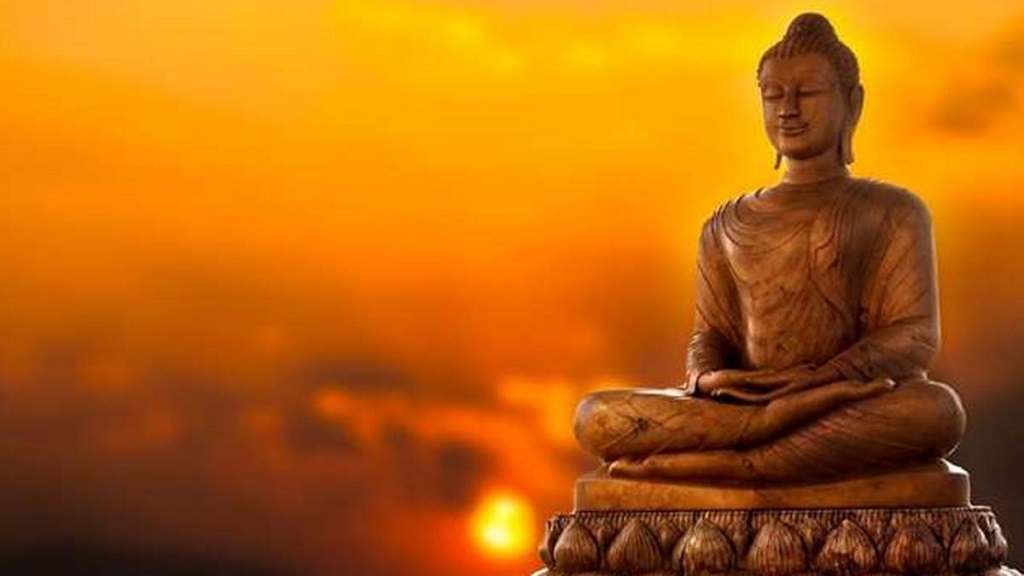 कल मनाई जाएगी महावीर जयंती, यहाँ पढ़े इसका महत्व, कथा और जरूरी उपदेश Bhagwan Mahavir