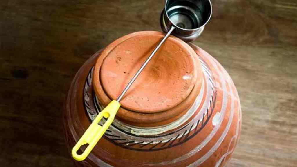 Health Tips: ठंडे पानी के लिए करें मिट्टी के घड़े का इस्तेमाल, मिलेंगे ढेरो फायदे Pot Ghada