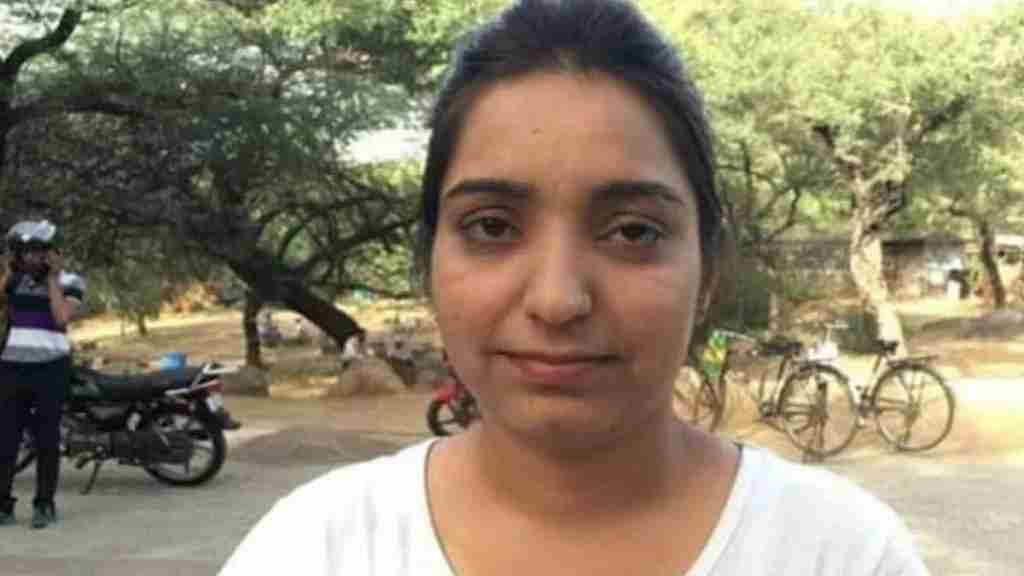 ड्राइवर की बेटी ने UPSC क्रैक कर किया कमाल, यहां पढ़ें उनके IAS बनने की मोटिवेशनल स्टोरी ias preeti hooda