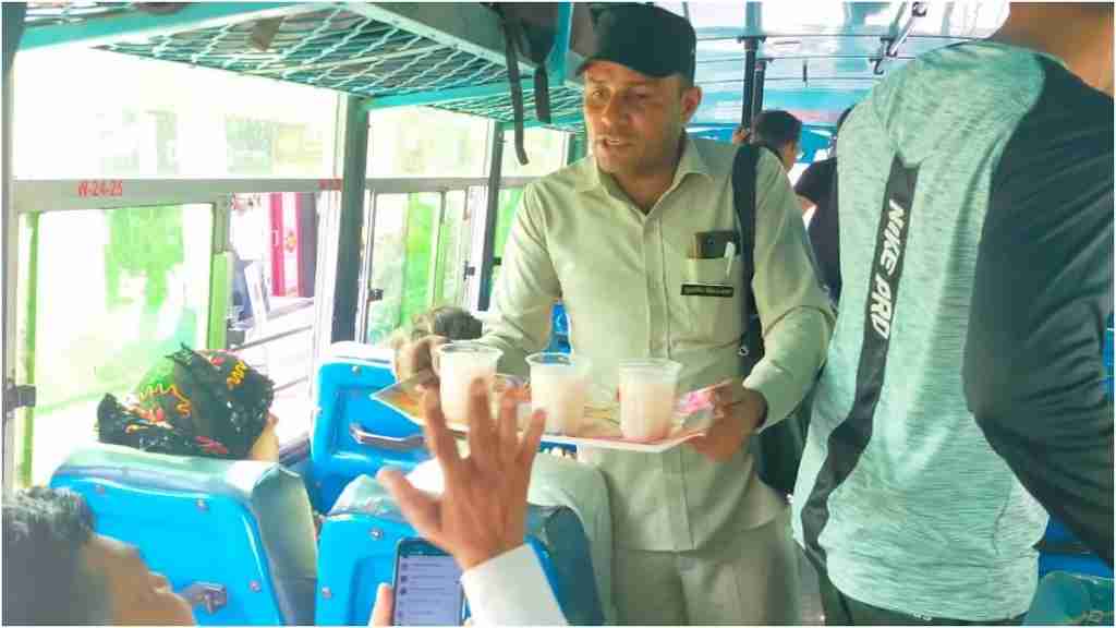 दिल्ली- चंडीगढ़ की बस में कंडक्टर ने पेश की मिसाल, साल 2016 से फ्री पिला रहे मीठा शरबत Bus Conductor