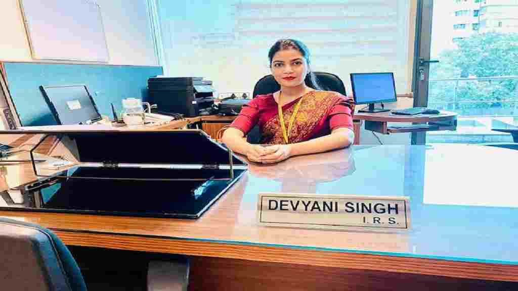 हरियाणा की बेटी देवयानी ने हफ्ते में दो दिन पढ़कर पास की यूपीएससी, किसी मॉडल से नही है कम Devyani Singh IRS