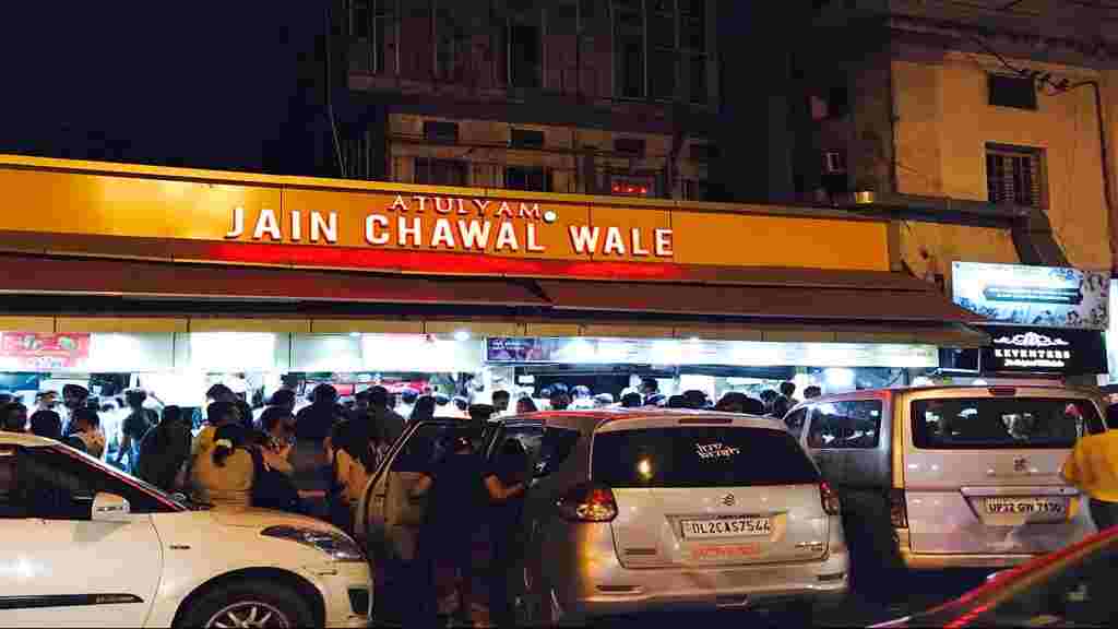 दिल्ली: कनाट प्लेस के फेमस जैन चावल वाले की स्टाल, स्वाद चखने के लिए सुबह से सजती है महफिल Jain Chawal Wale Delhi