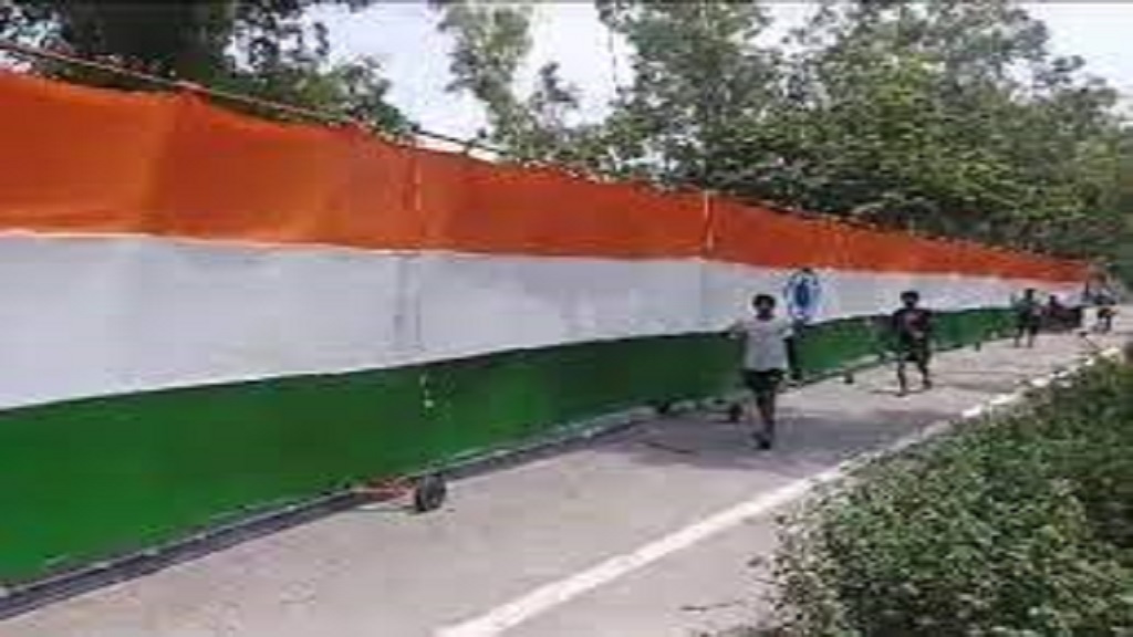 कैथल में अनोखी कावड: पहुची 165 फीट लंबा कांवड़ तिरंगा; जानिए कौन था पहला कावड़िया Kaithal Tiranga