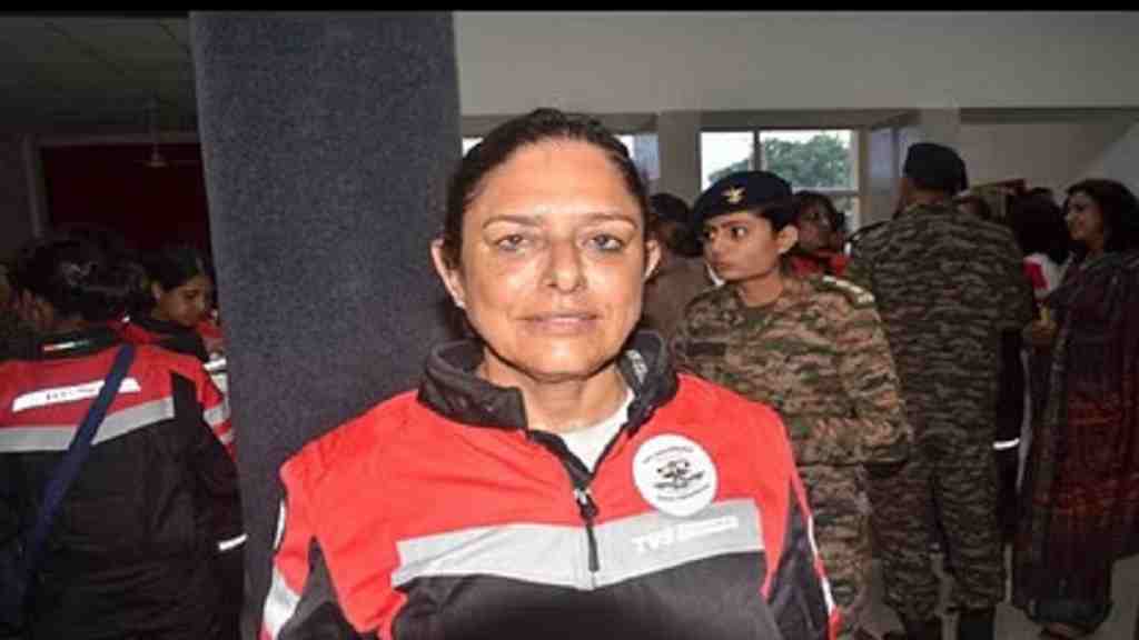 मोना रंधावा के संघर्ष की कहानी: हाथों में डेढ़ साल की बेटी, फिर हालातों ने बना दिया आर्मी अफसर Mona Randahwa