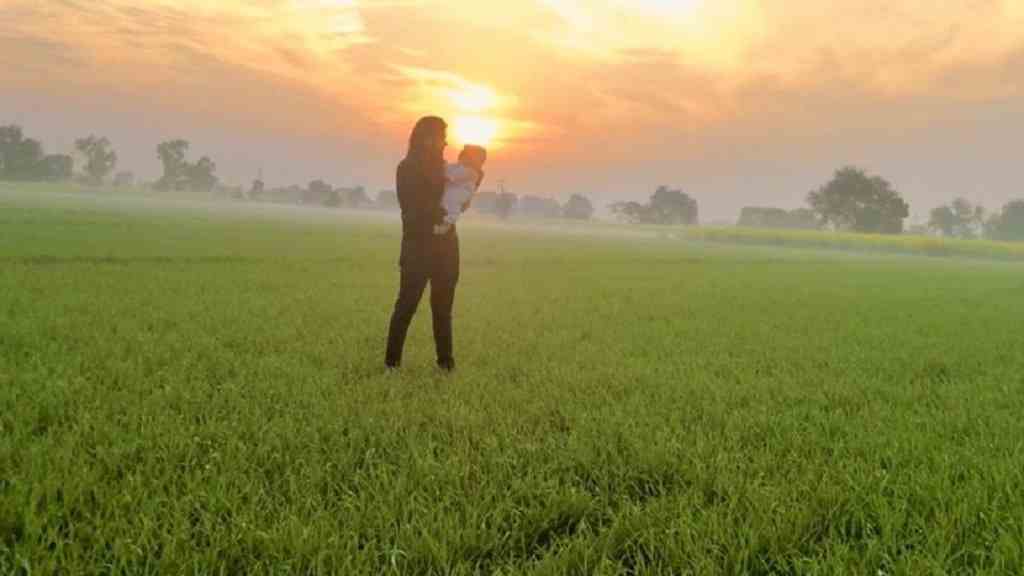 सोशल मीडिया पर पहली बार दिखी डांसर सपना चौधरी के बेटे की झलक, यहां देखें तस्वीरें Sapna Chaudhary Son