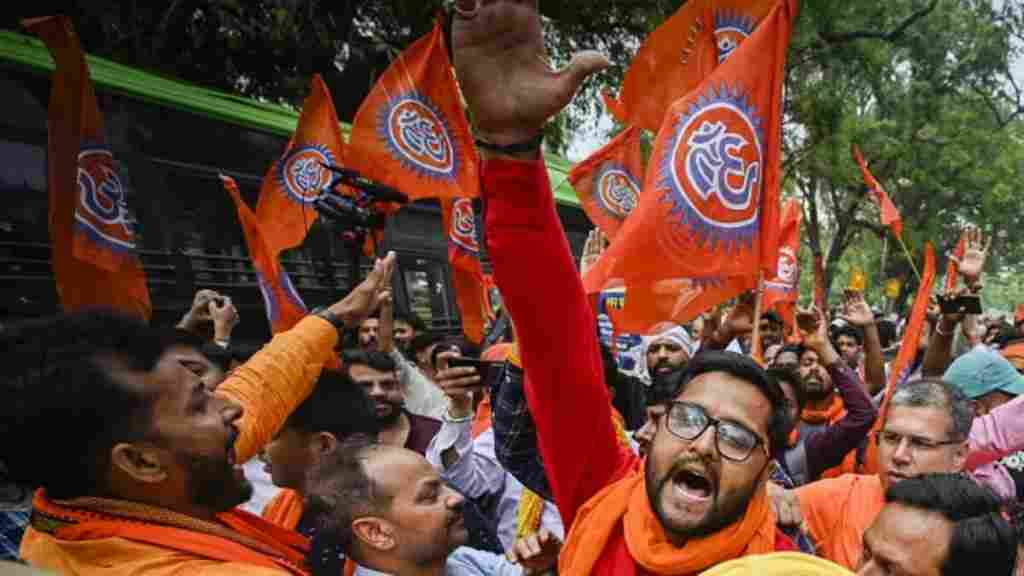 नूंह में अधूरी ब्रजमंडल यात्रा को लेकर बड़ी खबर, 28 अगस्त को यात्रा निकलने की संभावना कम; इस दिन हो सकती है यात्रा Vishwa Hindu Parishad