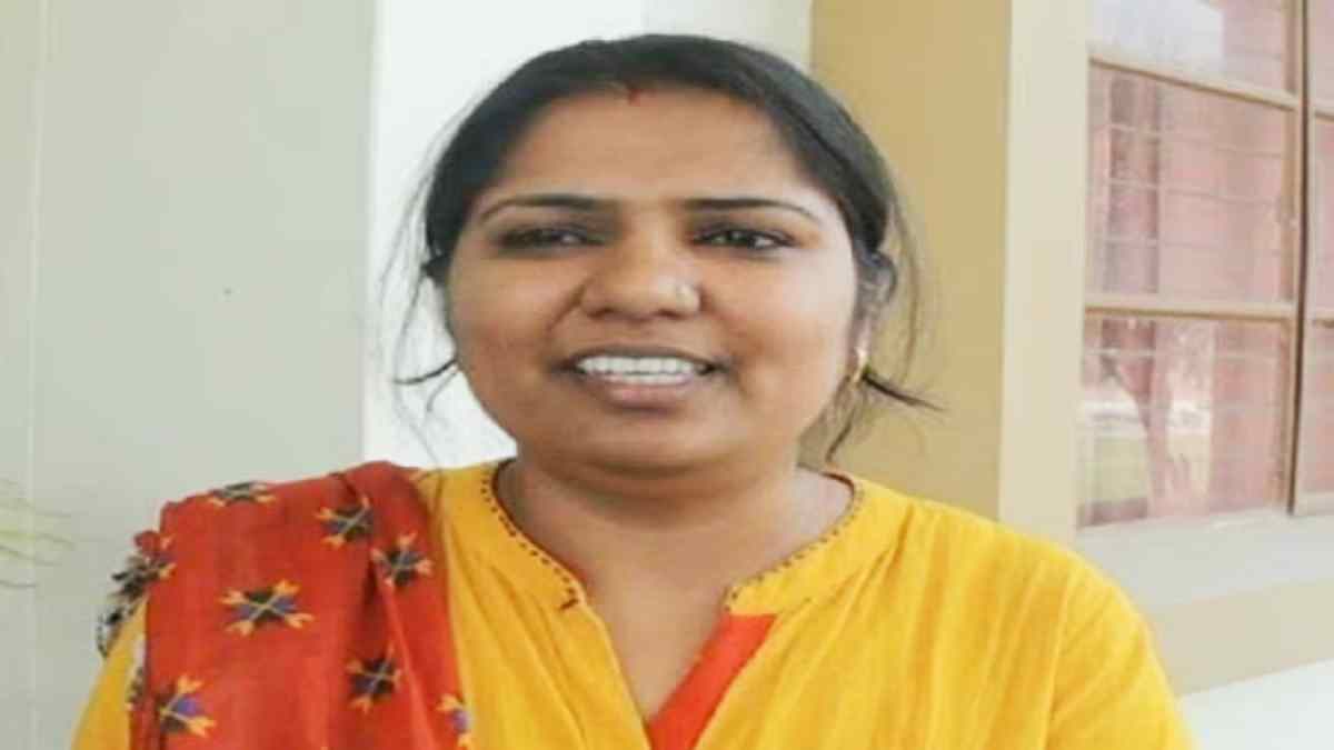 रेवाड़ी: शादी होने के बाद शुरू की UPSC की तैयारी, तीसरे प्रयास में ऐसे IAS बनीं पुष्पलता IAS Pushplata