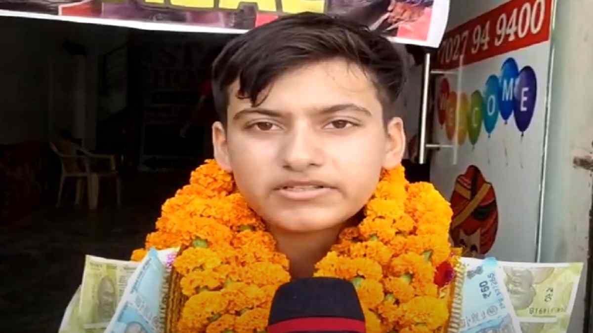 बहादुरगढ़ की किसान की बेटी पायल ने कराटे चैंपियनशिप में जीता गोल्ड, 5 साल पहले शुरू किया था अभ्यास Payal Dalal Weightlifter Player