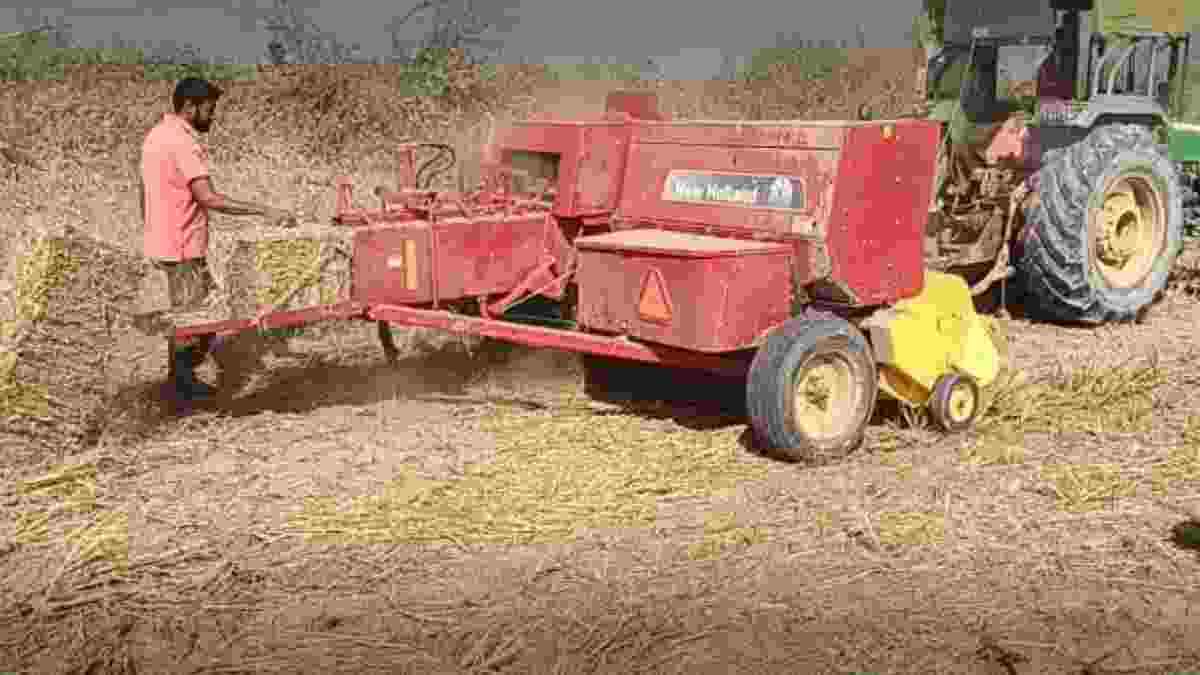 सोनीपत के युवा किसान सचिन ने पराली की समस्या का ढूंढा समाधान, अब लाखों रुपये की हो रही कमाई Sonipat Sachin Stubble Machine