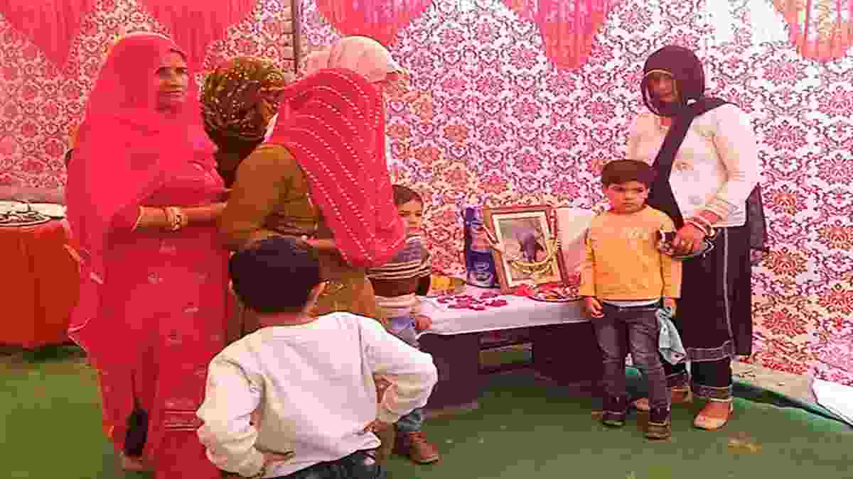 हरियाणा में भैंस की मौत पर मृत्यु भोज कार्यक्रम, परिवार की तीन पीढ़ियों ने पीया था दूध Charkhi Dadri Sukhbir
