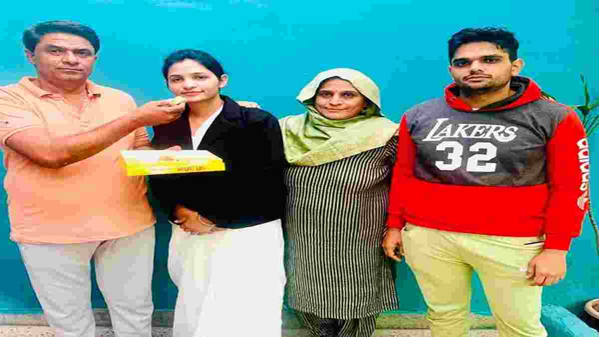 हरियाणा में किसान परिवार की बेटी ने बढ़ाया माता- पिता का गौरव, हिमाचल प्रदेश में बनी जज Himani Deshwal