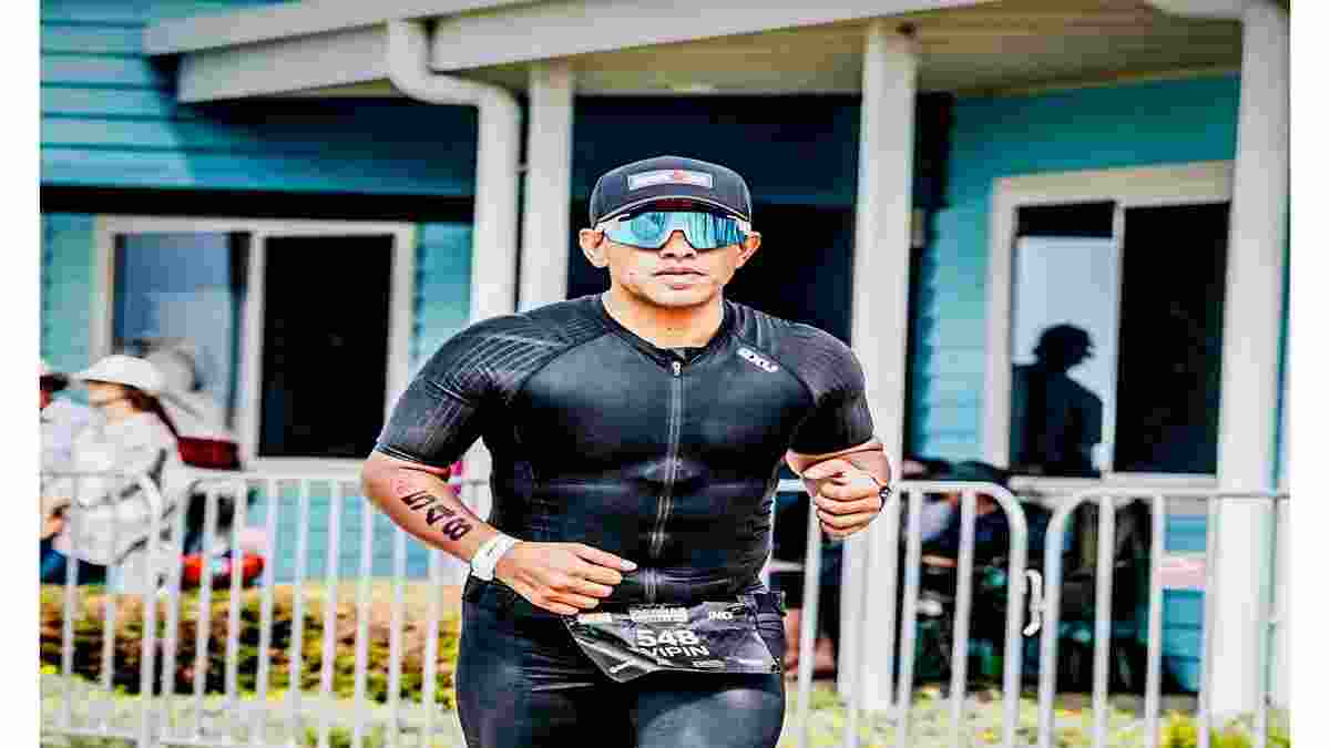 चरखी दादरी के विपिन ने रचा इतिहास, ट्रायथलॉन को पूरा कर बनाया रिकॉर्ड Lieutenant Commander Vipin Sheoran Charkhi Dadri