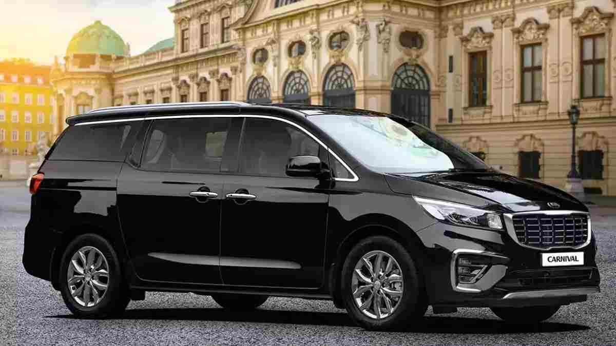 भारतीय बाजारों में बड़ा धमाका करने की तैयारी में कंपनी किआ, इस दिन लॉन्च होगी किआ कार्निवल की चौथी जनरेशन Kia Carnival Car