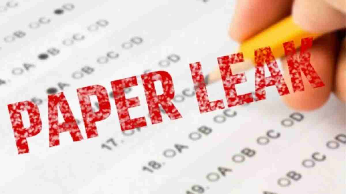 हरियाणा बोर्ड के नकल रहित परीक्षा के दावे हुए फेल, 15 मिनट बाद आउट हुआ गणित का पेपर Paper Leak