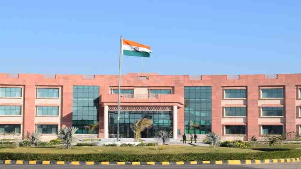 हरियाणा केंद्रीय विश्वविद्यालय को मिलेगी खेल सेंटर के रूप में नई पहचान, 7 करोड़ की लागत से बनेगा सिंथेटिक ट्रैक Safeimagekit resized img compressed