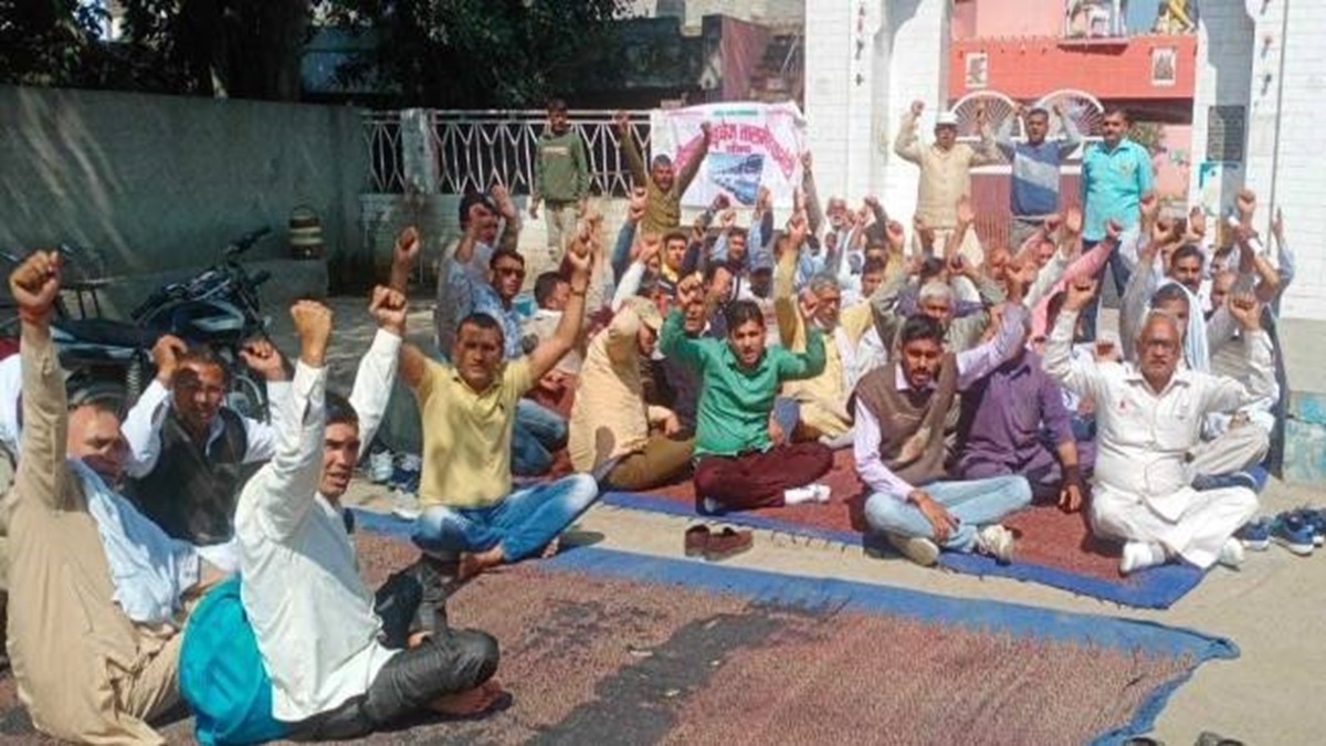 हरियाणा के परिवहन मंत्री के आवास का घेराव करेंगे रोडवेज कर्मचारी, इन मांगों को लेकर होगा प्रदर्शन Gherao Hadtal Haryana Roaways