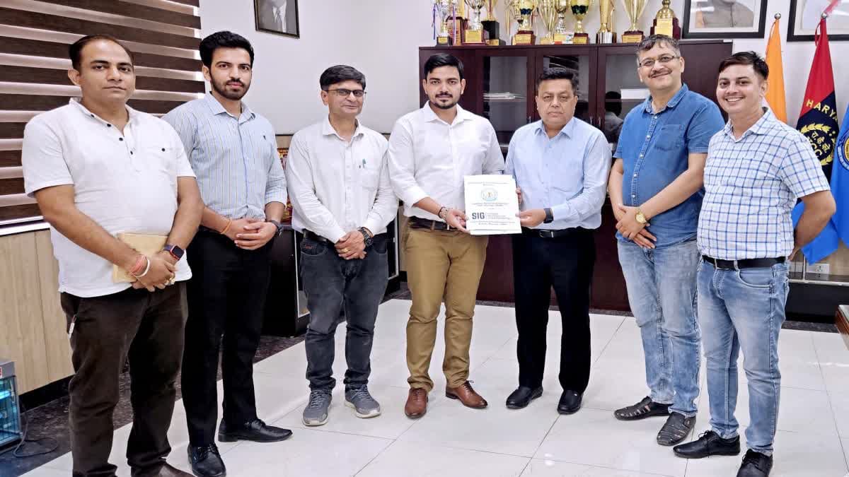 हरियाणा के चौधरी चरण सिंह विश्वविद्यालय में शुरू होगा यह स्पेशल पीजी डिप्लोमा, छात्रों के लिए खुलेंगे रोजगार के रास्ते IMG 20240621 WA0051