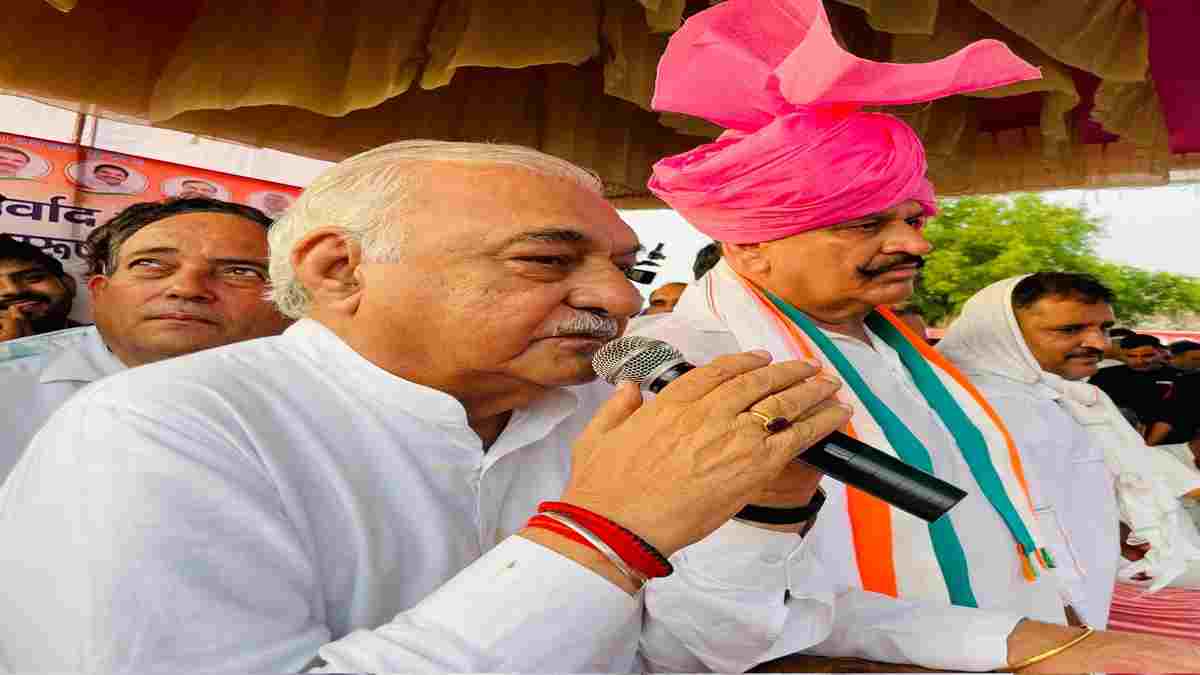हरियाणा के पूर्व CM हुड्डा ने लगाई चुनावी वादों की झड़ी, बहादुरगढ़ से कांग्रेस प्रत्याशी को जिताने की अपील Bhupender Singh Hooda