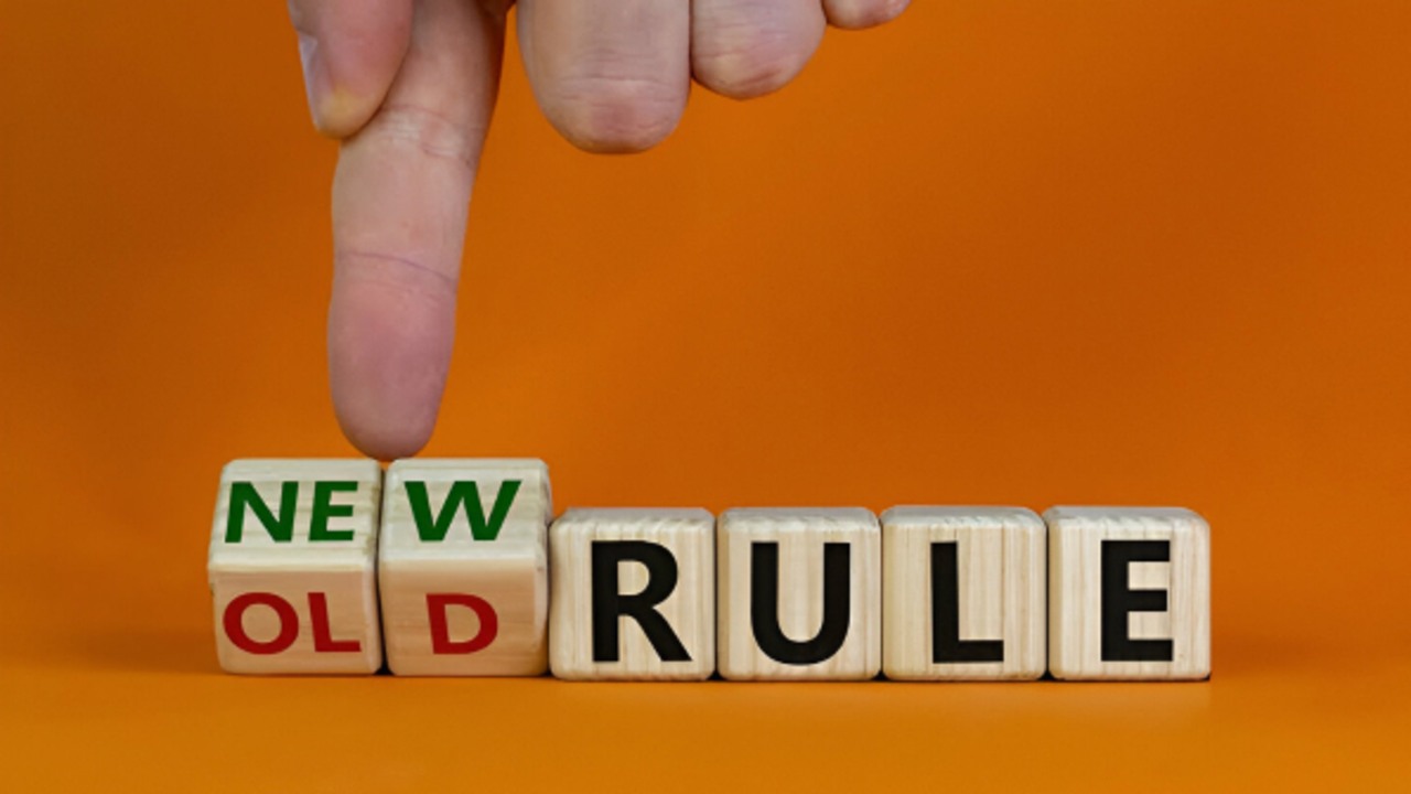 New Rules From November: अगले महीने से देशभर में लागू होंगे यह नए नियम, आम आदमी पर पड़ेगा ये असर New Rule